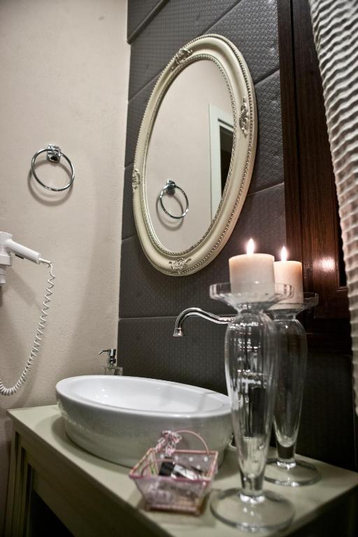 Melies Boutique Hotel Káto Loutrákion Quarto foto