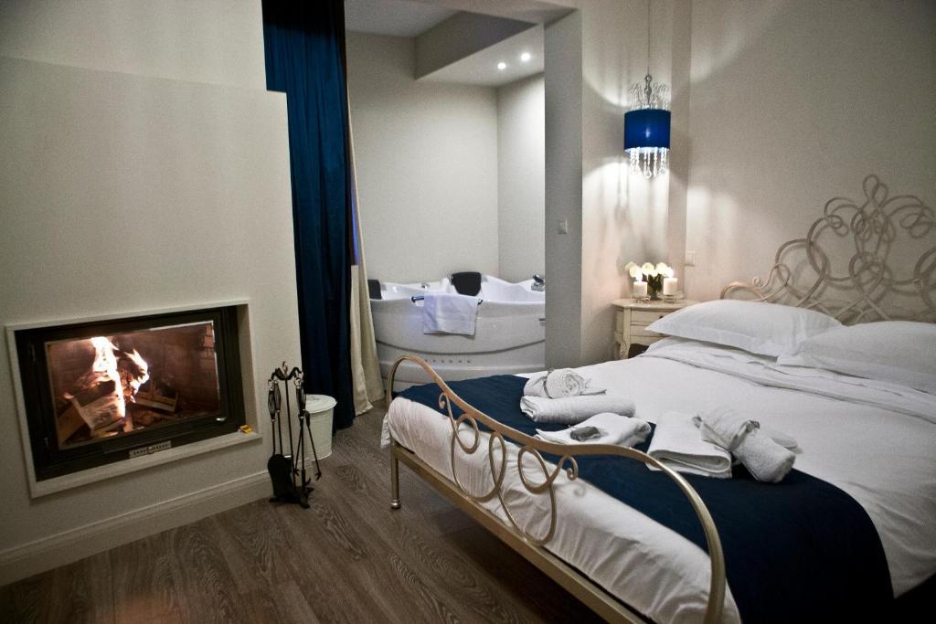 Melies Boutique Hotel Káto Loutrákion Quarto foto