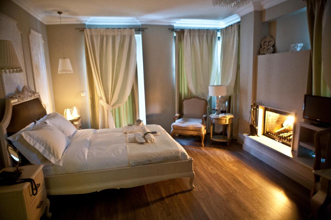 Melies Boutique Hotel Káto Loutrákion Quarto foto
