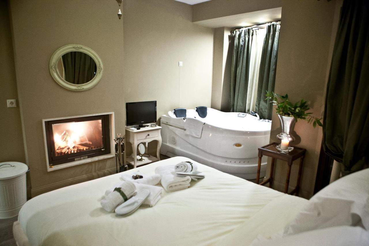 Melies Boutique Hotel Káto Loutrákion Quarto foto
